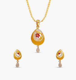 The Affluent Magenta Pendant Set
